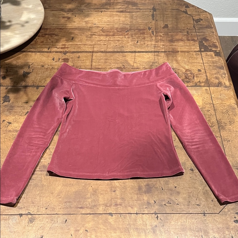 Talula Velvet Off-Shoulder Top in Deep Pink